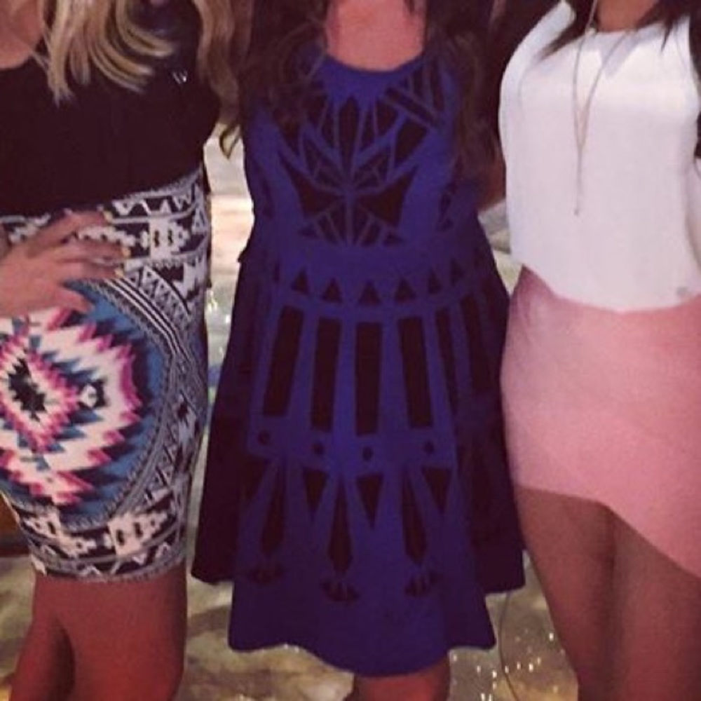 Women’s dress
